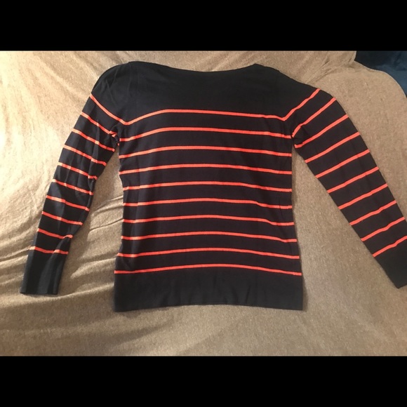 Ann Taylor Sweater - Picture 1 of 3